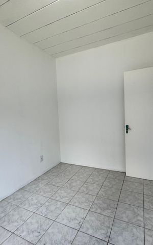 Casa para alugar com 90m², 2 quartos e 2 vagas Casa para alugar com 90m², 2 quartos e 2 vagasQuarto 1