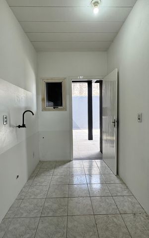 Casa para alugar com 90m², 2 quartos e 2 vagas Casa para alugar com 90m², 2 quartos e 2 vagasCozinha