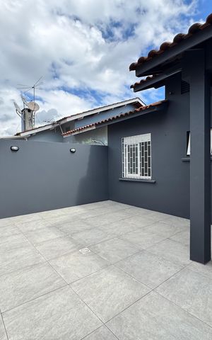 Casa para alugar com 90m², 2 quartos e 2 vagas Casa para alugar com 90m², 2 quartos e 2 vagasÁrea comum