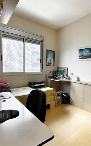 Apartamento à venda com 142m², 4 quartos e 3 vagasQuarto 4