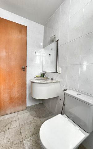 Apartamento à venda com 142m², 4 quartos e 3 vagasBanheiro
