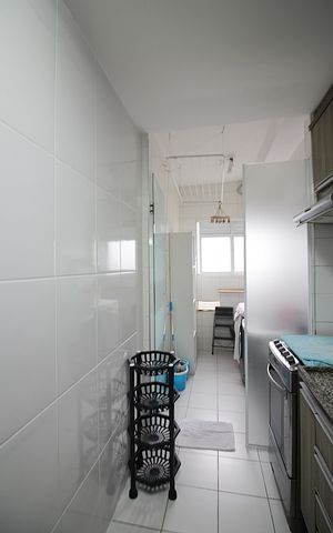 Apartamento para alugar com 92m², 2 quartos e 2 vagasCozinha