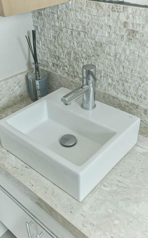 Apartamento para alugar com 59m², 2 quartos e 1 vaga Apartamento para alugar com 59m², 2 quartos e 1 vagaBanheiro