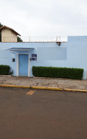 Casa à venda com 400m², 3 quartos e 10 vagasFachada