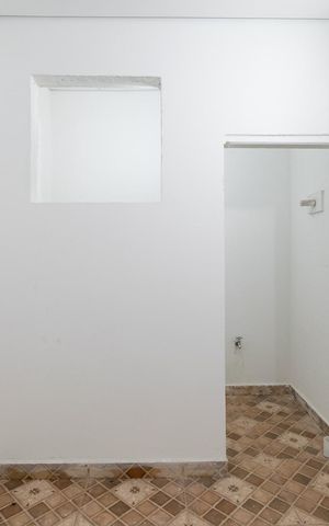 Casa à venda com 295m², 4 quartos e 4 vagas Casa à venda com 295m², 4 quartos e 4 vagasDepósito
