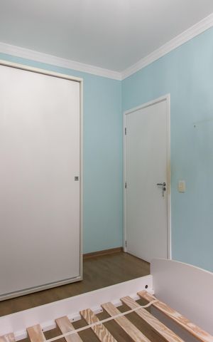 Casa à venda com 600m², 5 quartos e 4 vagas Casa à venda com 600m², 5 quartos e 4 vagasQuarto 2