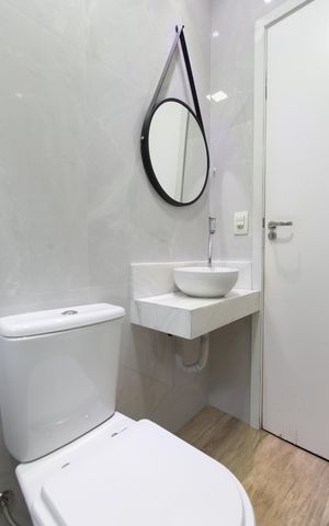 Casa à venda com 600m², 5 quartos e 4 vagas Casa à venda com 600m², 5 quartos e 4 vagasBanheiro 3