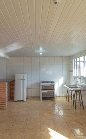 Casa à venda com 110m², 4 quartos e 4 vagas Casa à venda com 110m², 4 quartos e 4 vagasSala/Cozinha