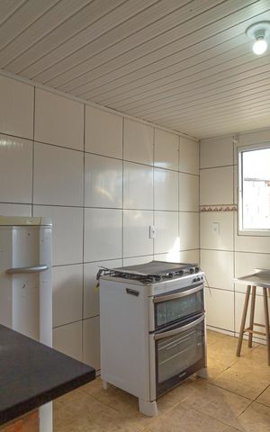 Casa à venda com 110m², 4 quartos e 4 vagas Casa à venda com 110m², 4 quartos e 4 vagasSala/Cozinha