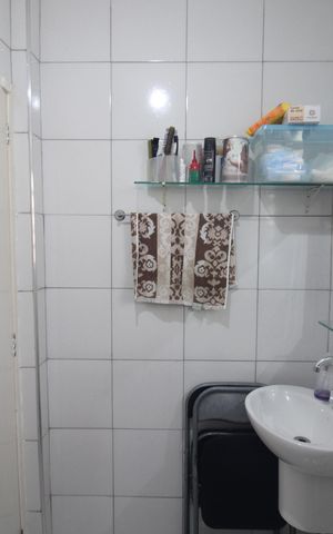 Casa à venda com 163m², 5 quartos e 1 vagaÁrea de Serviço - Banheiro