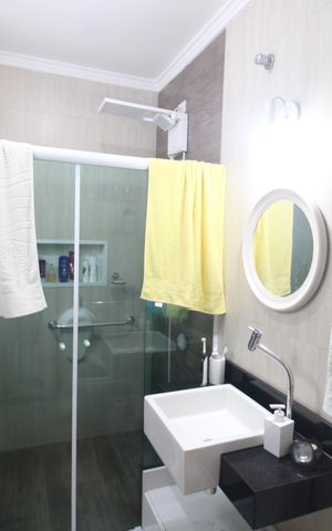 Casa à venda com 163m², 5 quartos e 1 vagaBanheiro 1