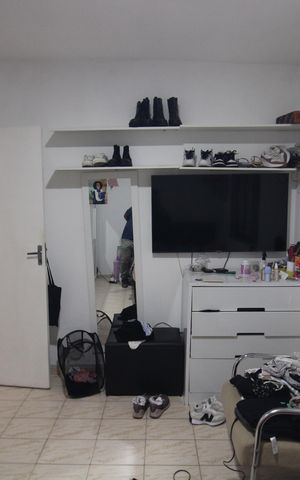 Casa à venda com 163m², 5 quartos e 1 vagaQuarto 5