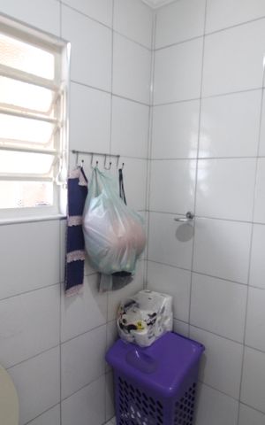 Casa à venda com 163m², 5 quartos e 1 vagaÁrea de Serviço - Banheiro