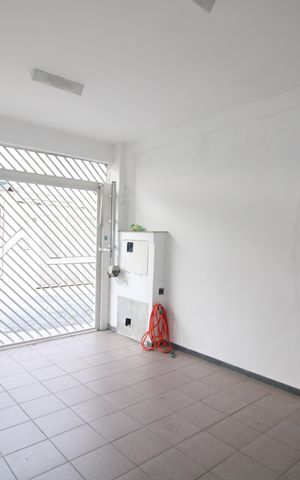 Casa à venda com 163m², 5 quartos e 1 vagaGaragem