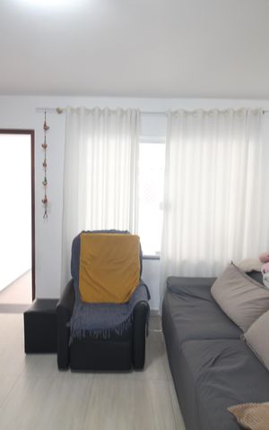 Casa à venda com 163m², 5 quartos e 1 vagaSala