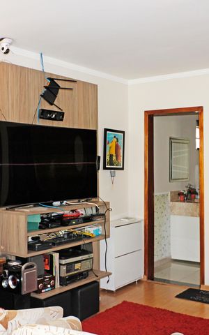 Casa de condomínio para alugar com 141m², 3 quartos e 4 vagasSala