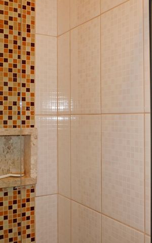 Casa de condomínio para alugar com 141m², 3 quartos e 4 vagasBanheiro Social