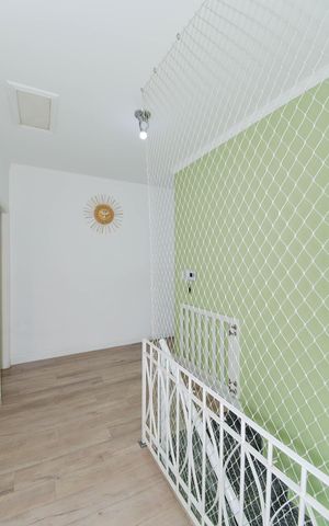 Casa à venda com 170m², 4 quartos e 3 vagas Casa à venda com 170m², 4 quartos e 3 vagasCorredor dos Dormitórios