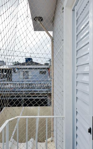 Casa à venda com 170m², 4 quartos e 3 vagas Casa à venda com 170m², 4 quartos e 3 vagasVaranda do Quarto 1