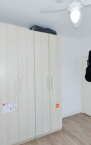 Casa à venda com 170m², 4 quartos e 3 vagas Casa à venda com 170m², 4 quartos e 3 vagasQuarto 1