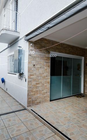 Casa à venda com 170m², 4 quartos e 3 vagas Casa à venda com 170m², 4 quartos e 3 vagasÁrea Gourmet