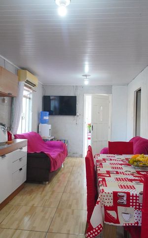 Casa à venda com 85m², 2 quartos e 2 vagasCozinha