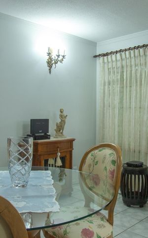 Casa para alugar com 250m², 3 quartos e 1 vaga Casa para alugar com 250m², 3 quartos e 1 vagaSala