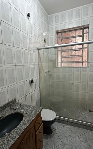 Casa para alugar com 44m², 1 quarto e sem vagaBanheiro