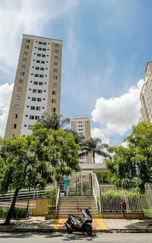 Apartamento à venda com 49m², 2 quartos e 1 vaga Apartamento à venda com 49m², 2 quartos e 1 vagaFachada