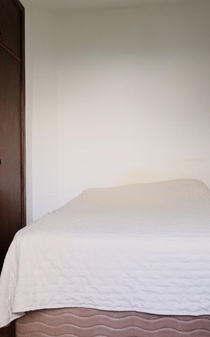 Casa à venda com 360m², 4 quartos e 2 vagas Casa à venda com 360m², 4 quartos e 2 vagasQuarto 1