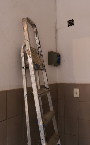 Casa à venda com 360m², 4 quartos e 2 vagas Casa à venda com 360m², 4 quartos e 2 vagasÁrea comum