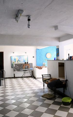 Casa à venda com 360m², 4 quartos e 2 vagas Casa à venda com 360m², 4 quartos e 2 vagasÁrea comum
