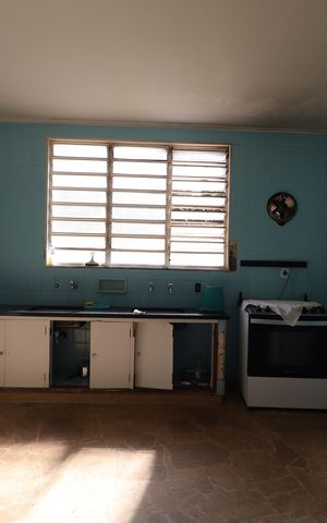 Casa para alugar com 660m², 7 quartos e 4 vagasCozinha