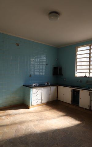 Casa para alugar com 660m², 7 quartos e 4 vagasCozinha