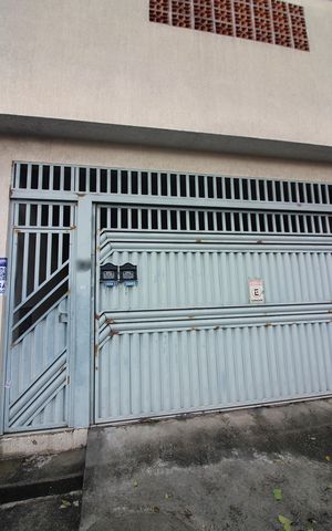 Casa para alugar com 100m², 2 quartos e 1 vagaFachada