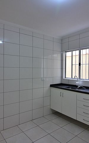 Casa para alugar com 100m², 2 quartos e 1 vagaCozinha