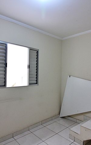 Casa para alugar com 100m², 2 quartos e 1 vagaSala