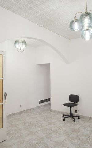 Casa à venda com 137m², 3 quartos e 2 vagasSala