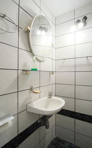 Casa à venda com 137m², 3 quartos e 2 vagasBanheiro de Serviço