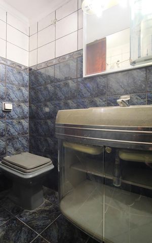 Casa à venda com 137m², 3 quartos e 2 vagasBanheiro