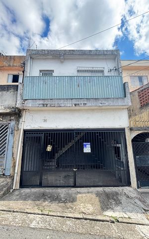Casa à venda com 38m², 1 quarto e sem vaga Casa à venda com 38m², 1 quarto e sem vagaFachada
