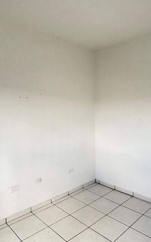 Casa à venda com 38m², 1 quarto e sem vaga Casa à venda com 38m², 1 quarto e sem vagaQuarto