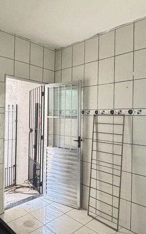 Casa à venda com 38m², 1 quarto e sem vaga Casa à venda com 38m², 1 quarto e sem vagaCozinha