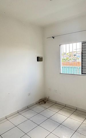 Casa à venda com 38m², 1 quarto e sem vaga Casa à venda com 38m², 1 quarto e sem vagaQuarto