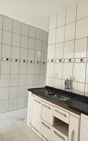 Casa à venda com 38m², 1 quarto e sem vaga Casa à venda com 38m², 1 quarto e sem vagaCozinha