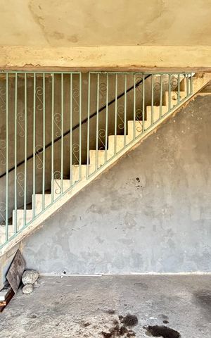 Casa à venda com 38m², 1 quarto e sem vaga Casa à venda com 38m², 1 quarto e sem vagaGaragem