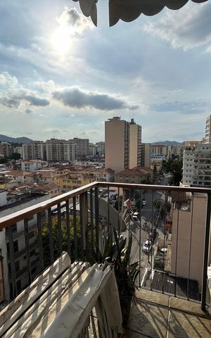 Apartamento à venda com 80m², 2 quartos e 1 vagaVaranda da Sala