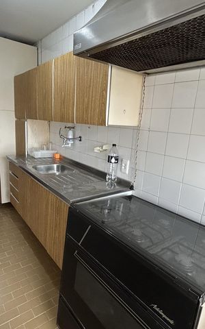 Apartamento à venda com 80m², 2 quartos e 1 vagaCozinha