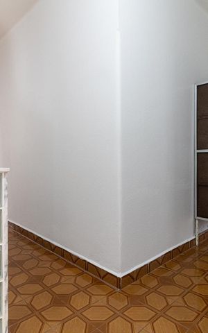 Casa à venda com 130m², 3 quartos e 2 vagas Casa à venda com 130m², 3 quartos e 2 vagasCorredor