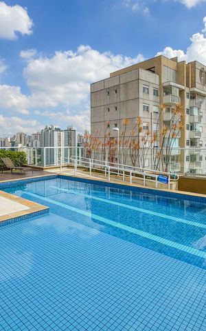 Studio para alugar com 32m², 1 quarto e 1 vaga Studio para alugar com 32m², 1 quarto e 1 vagaPiscina